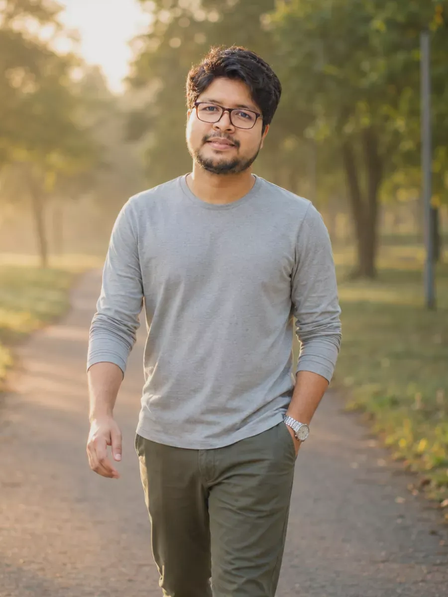 A morning walk in the park before breakfast.